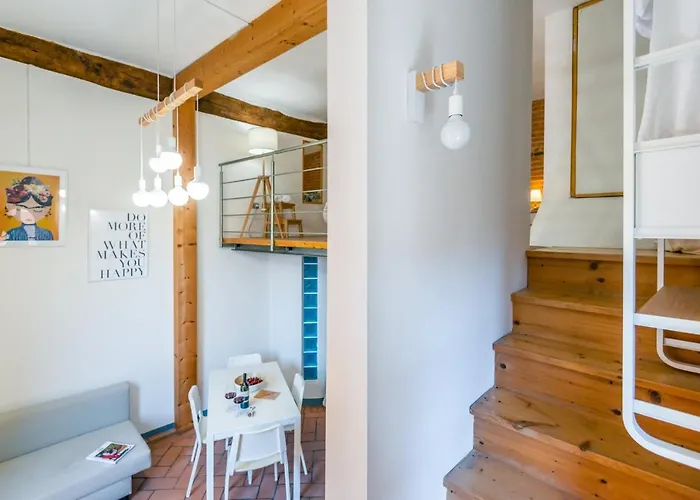 Lui Tuscany Loft 아파트 *