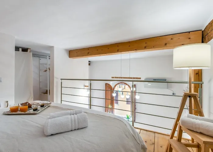 Lui Tuscany Loft 아파트 *